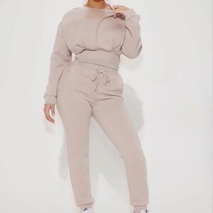FASHION NOVA Mauve/Taupe Jogger Set